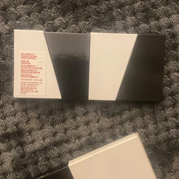 MAC Disney Cruella eyeshadow palette